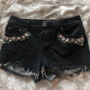 Embroidered jean shorts